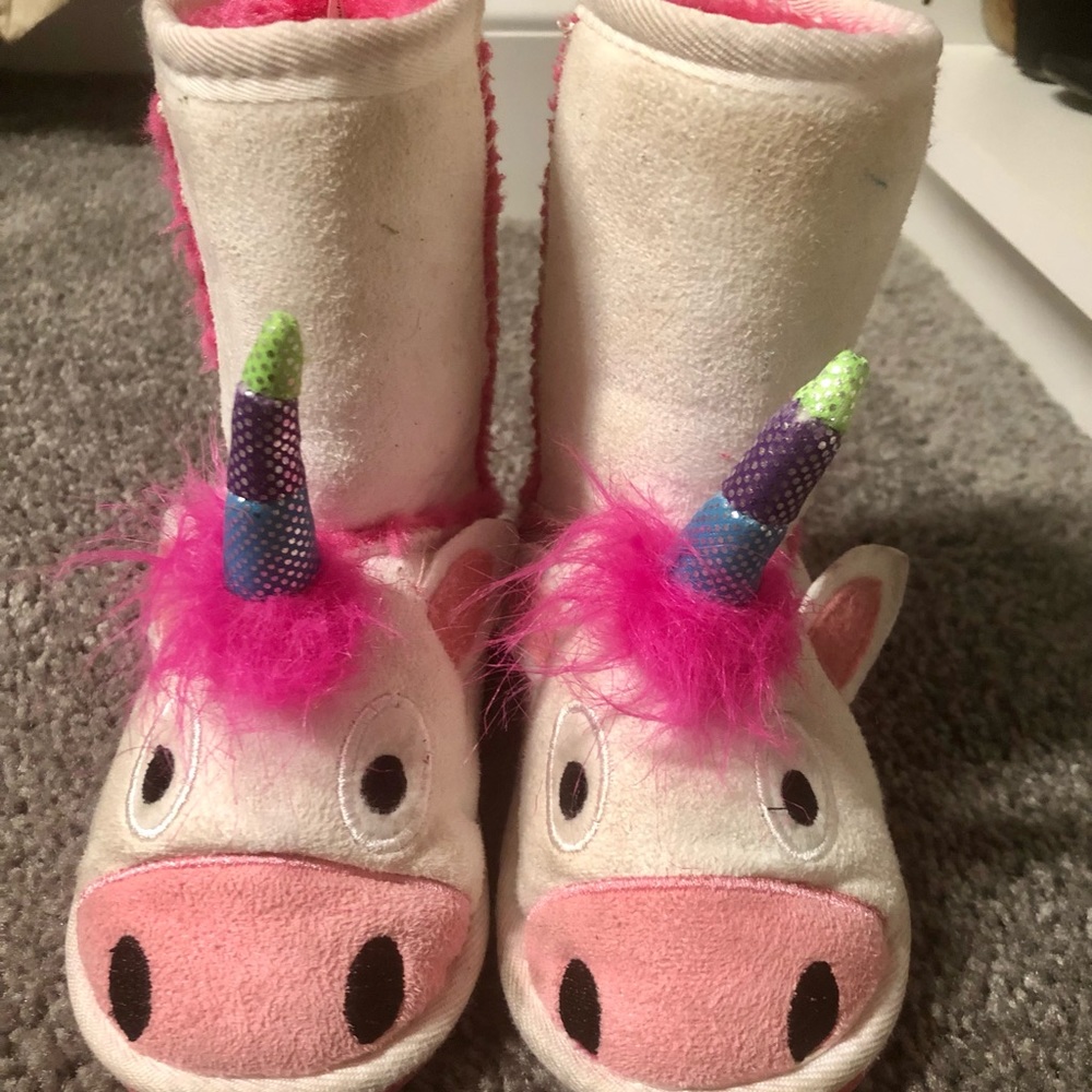 Furry Unicorn Boots size S (8-9)